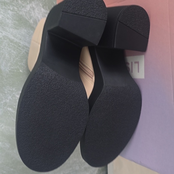 Lisa Vicky Ankle Boots Beige Polish Calf Valid-V 8.5M NIB - Picture 7 of 8